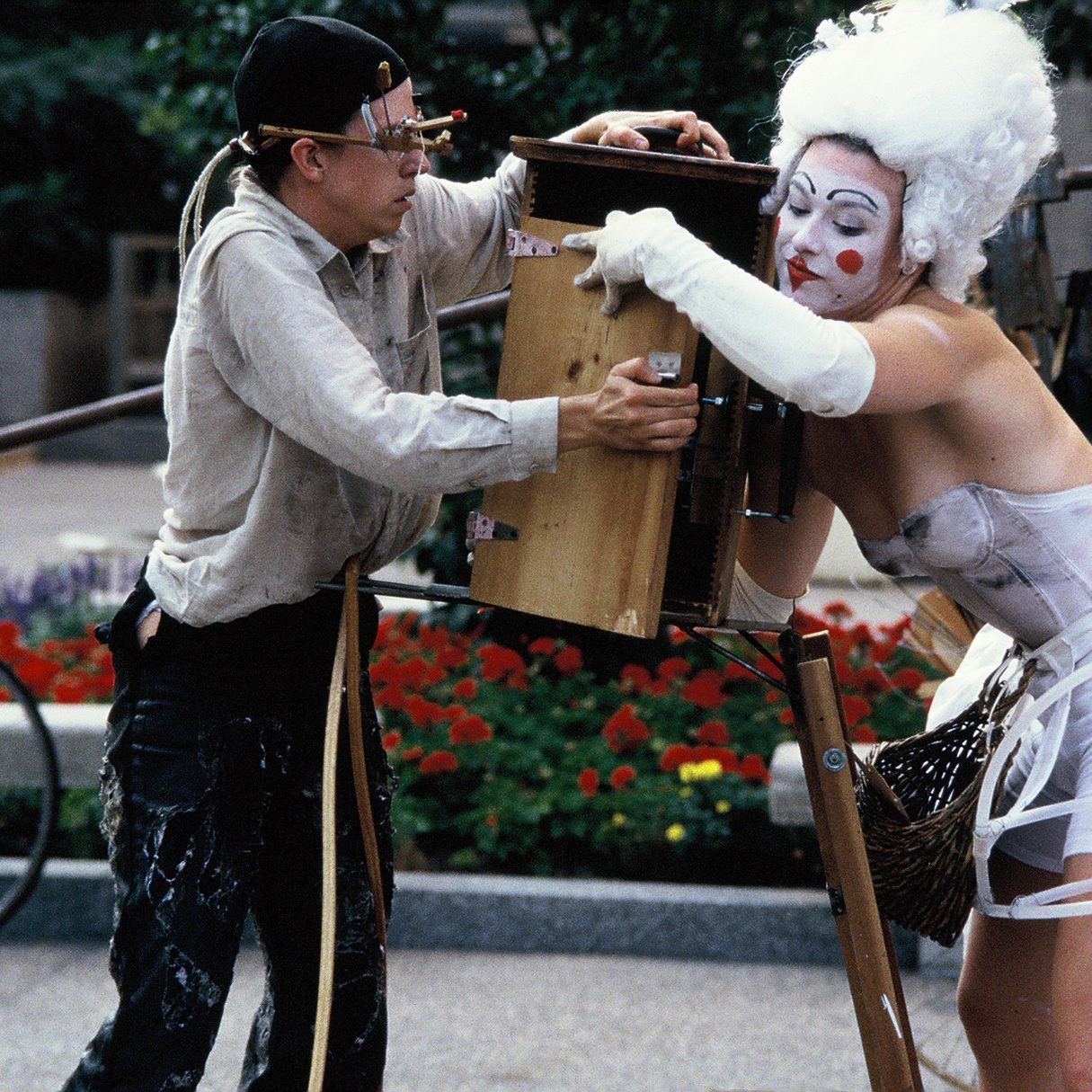 The Eye in the Door by Charles Campbell and Steve Epley, August 1999 - photos street performers